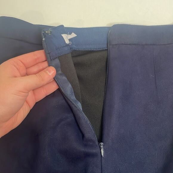 BCBGeneration blue suede mini skirt - Picture 8 of 8